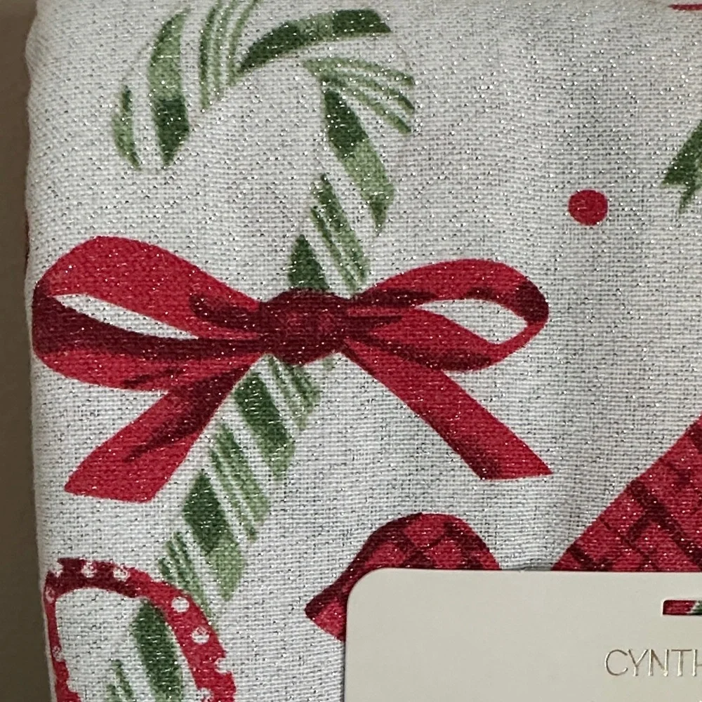 Cynthia Rowley Festive Holiday Tablecloth Red Plaid Bow 60x120 NEW!